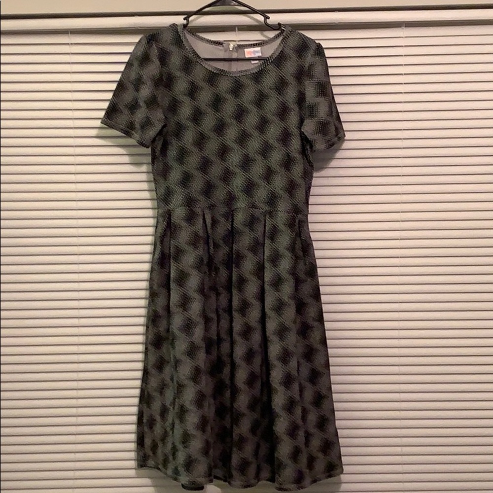 LuLaRoe Amelia Dress Size Large